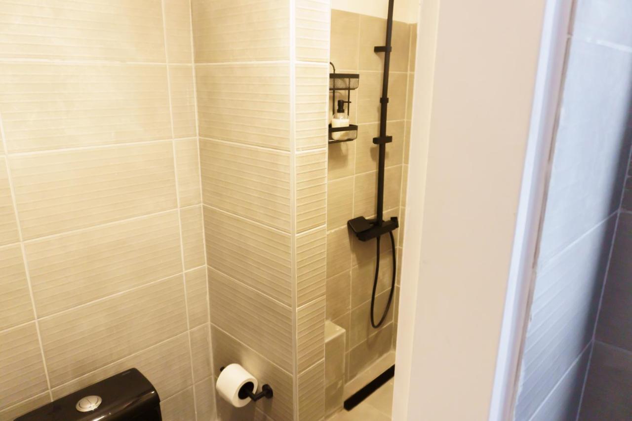 Sani Deluxe Suites Home- Monastiraki Square - Brand New Home Афины Экстерьер фото
